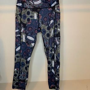 CVG midnight Skull Capris